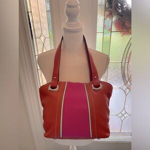 Tigenella Leather Shoulder Handbag. Awesome & Beautiful Soft Leather Handbag!